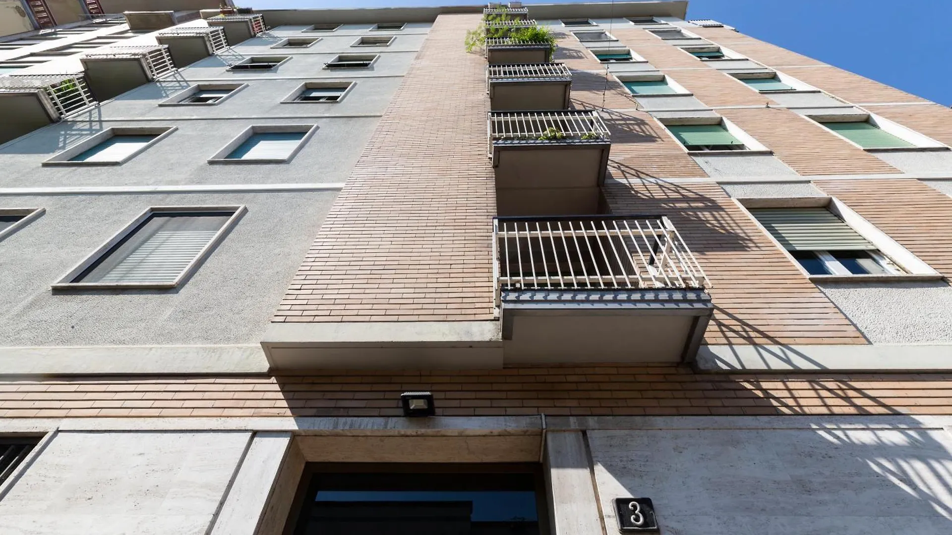 Rainbow Home - Citylife Milan Italy