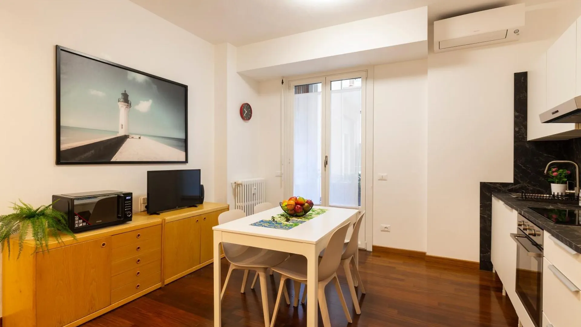 Rainbow Home - Citylife Milan Apartment